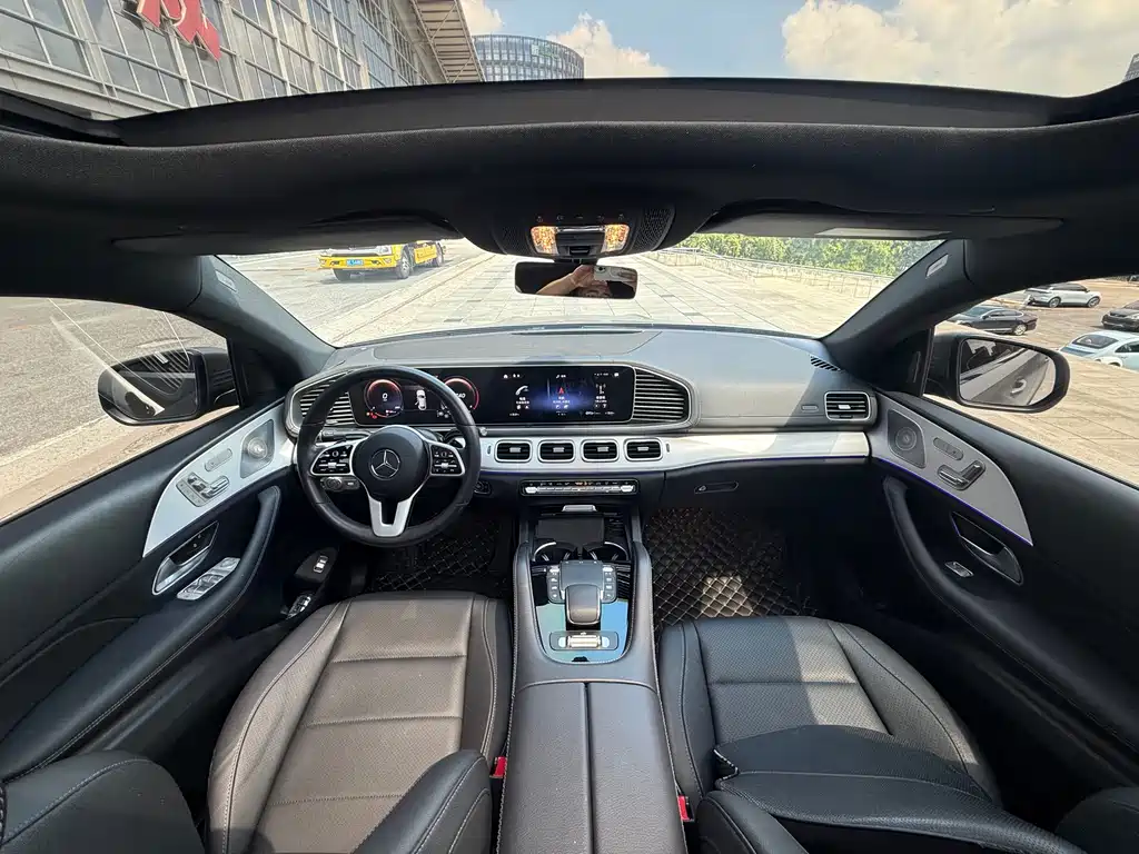 Mercedes-Benz GLE Coupe — миниатюра 10