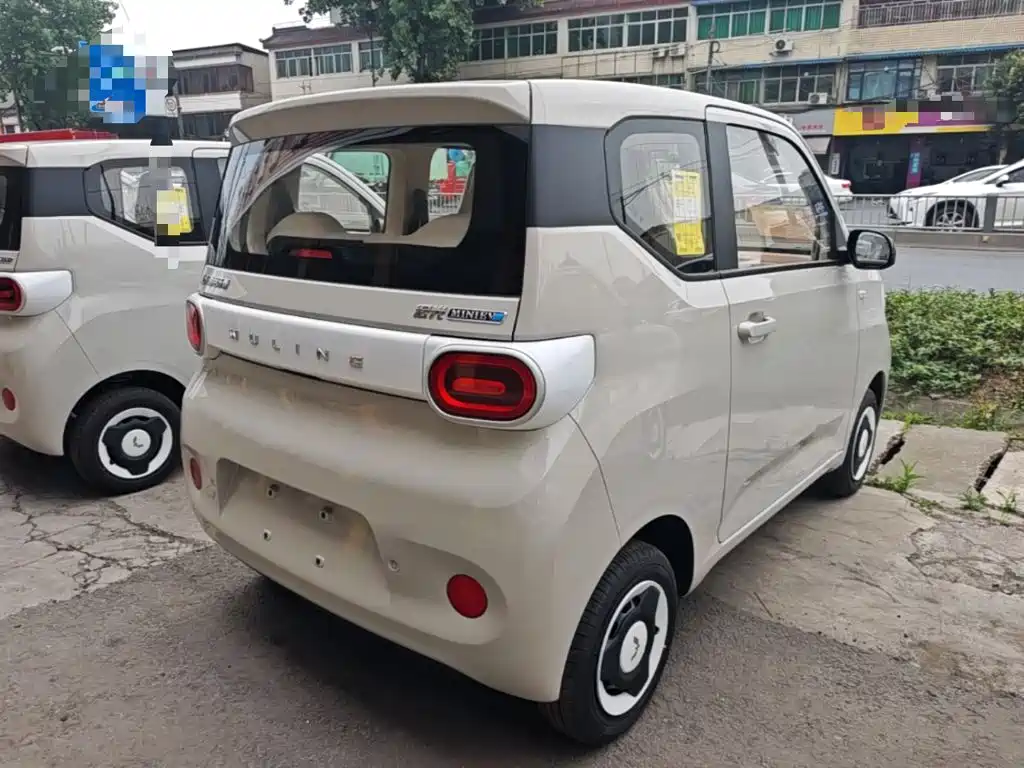 Wuling Mini EV MINIEV 2024 215km