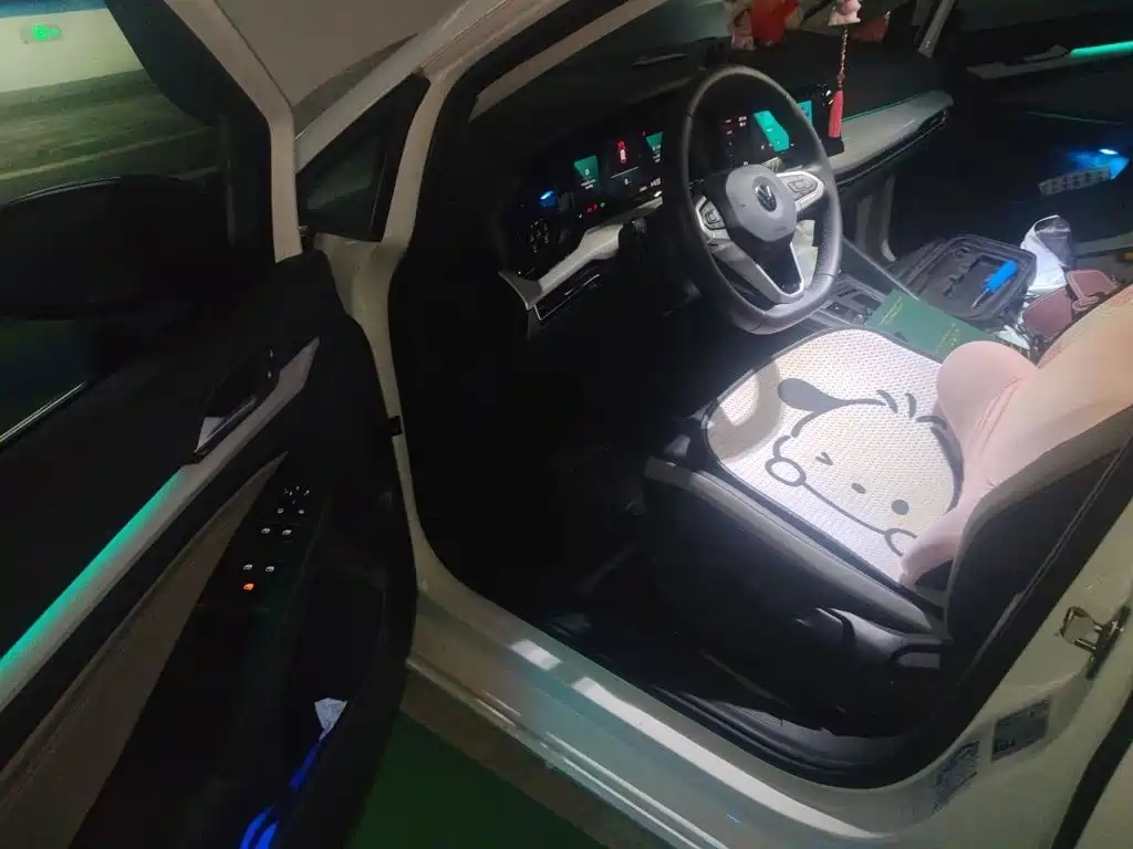 Volkswagen Golf — миниатюра 12