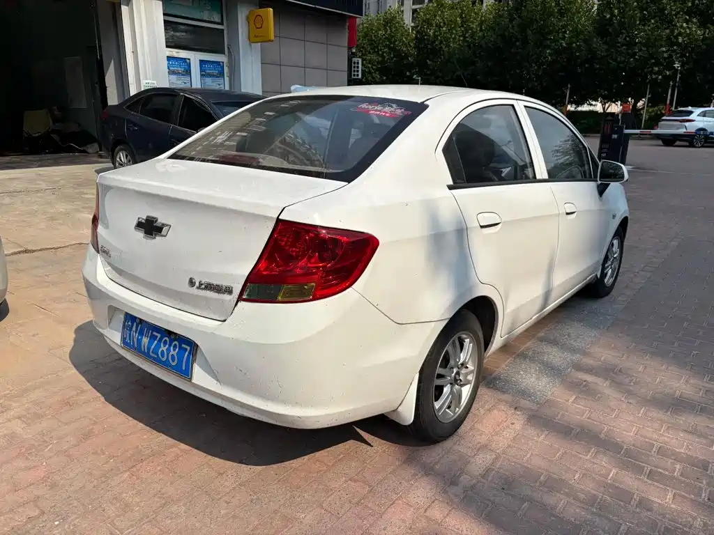Chevrolet Sail — миниатюра 7