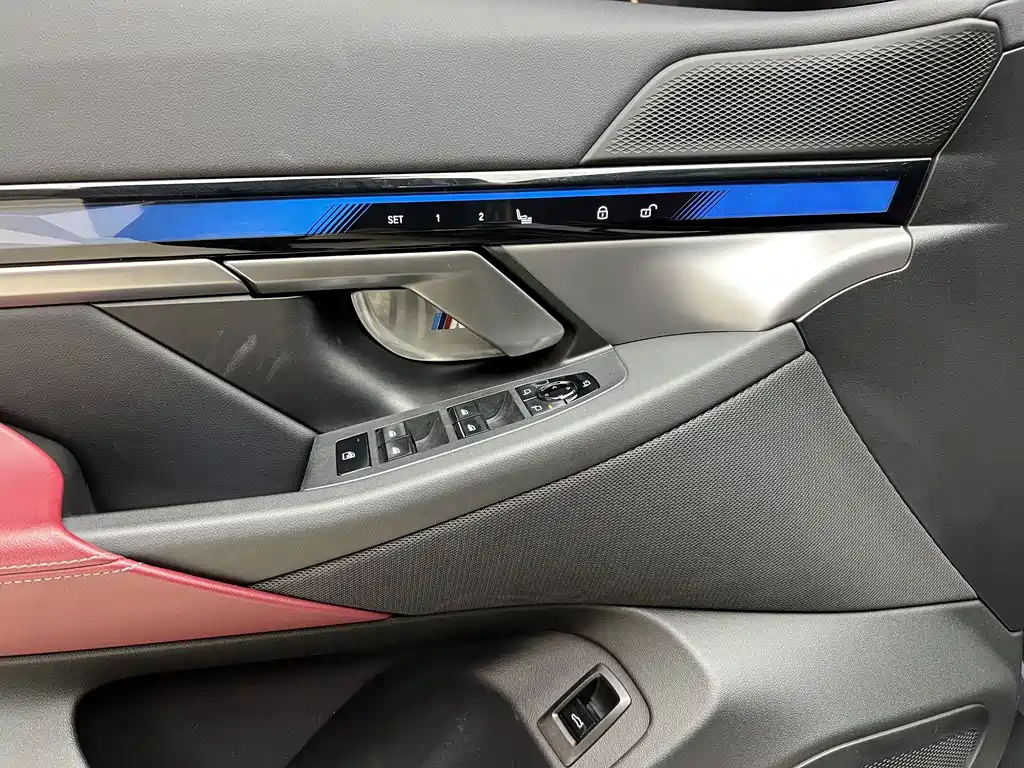 BMW i5 — миниатюра 15