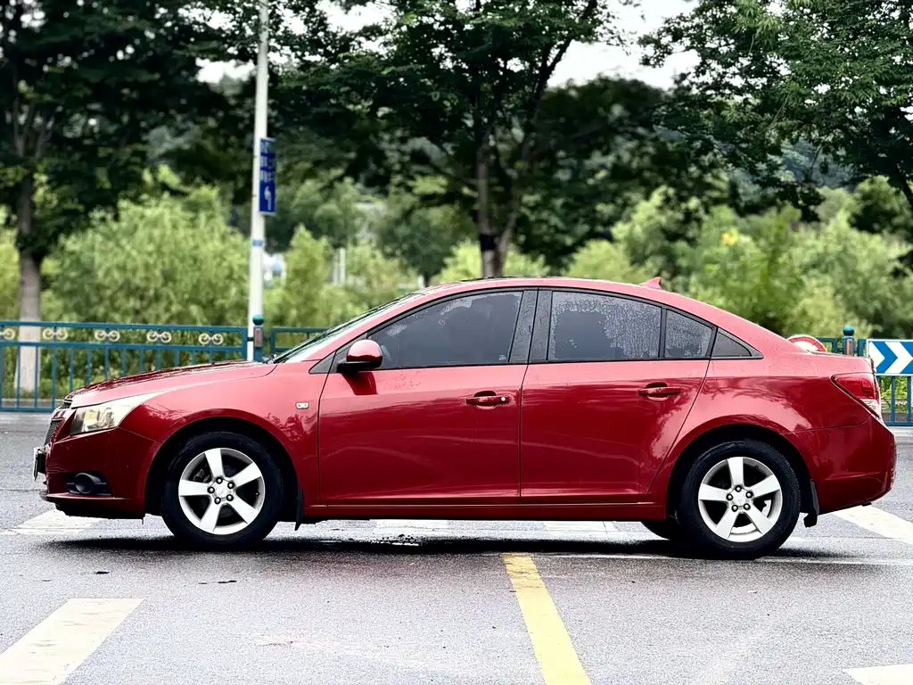 Chevrolet Cruze 2013 1.6L SE WTCC MT