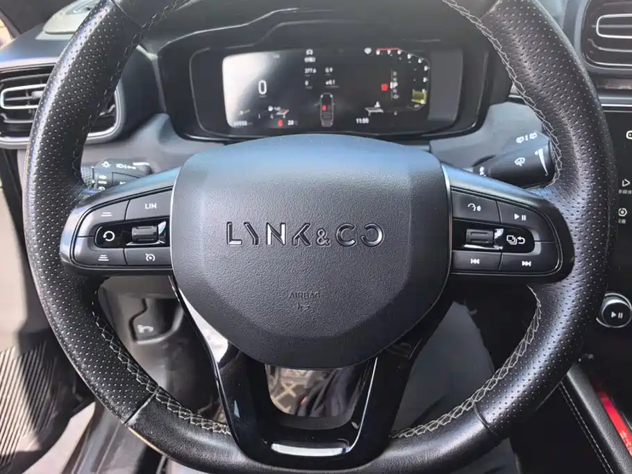 Lynk & Co 02 — миниатюра 15