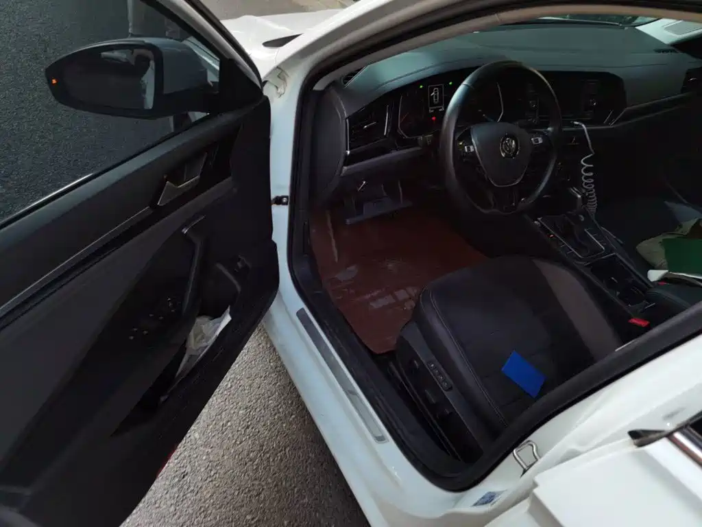 Volkswagen Sagitar — миниатюра 14