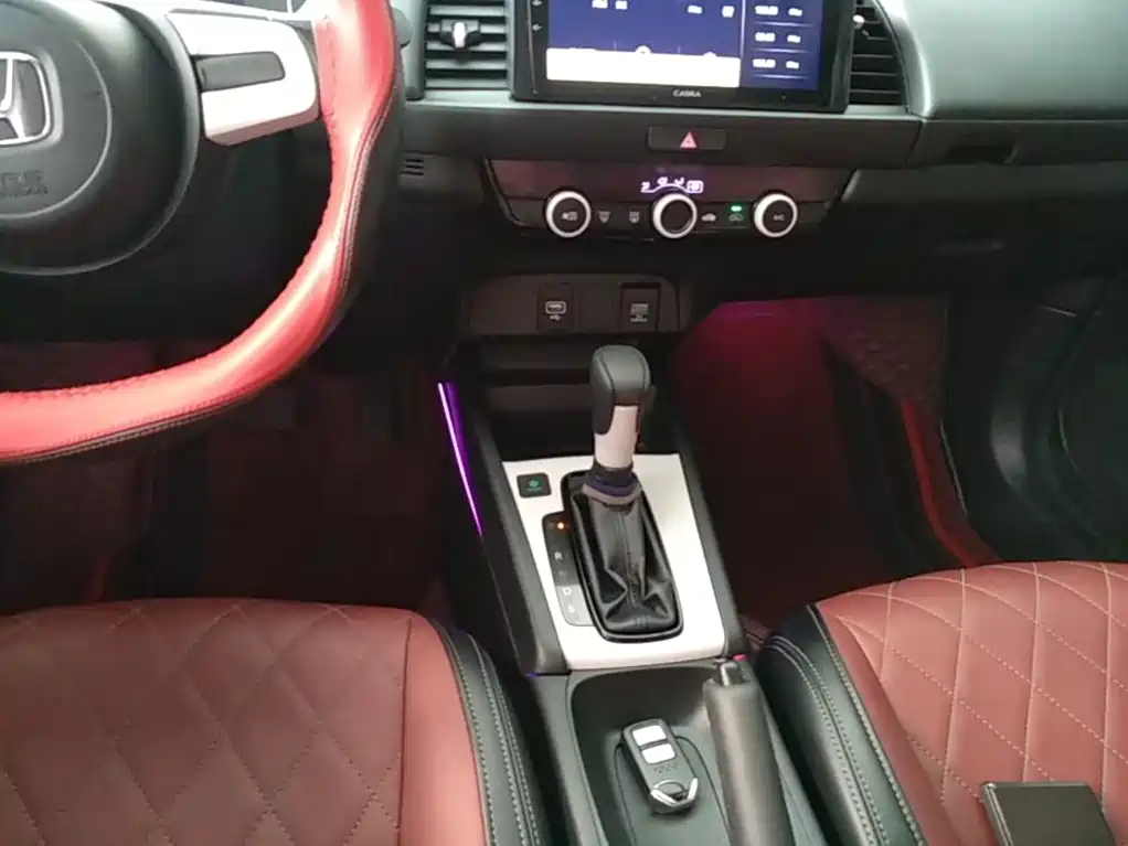 Honda Fit — миниатюра 14