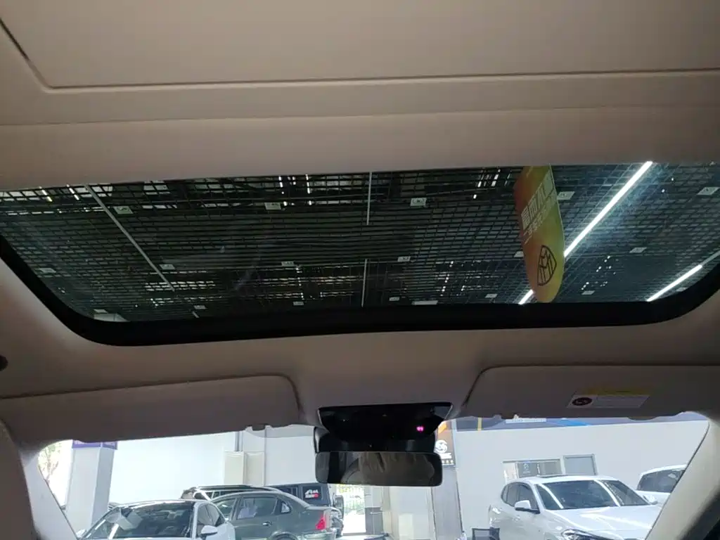 Li Auto Li i8 — миниатюра 18