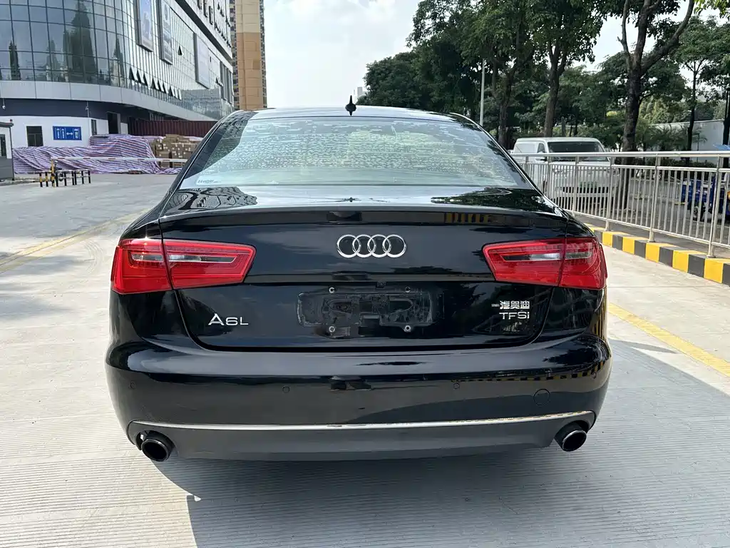 Audi A6L — миниатюра 10