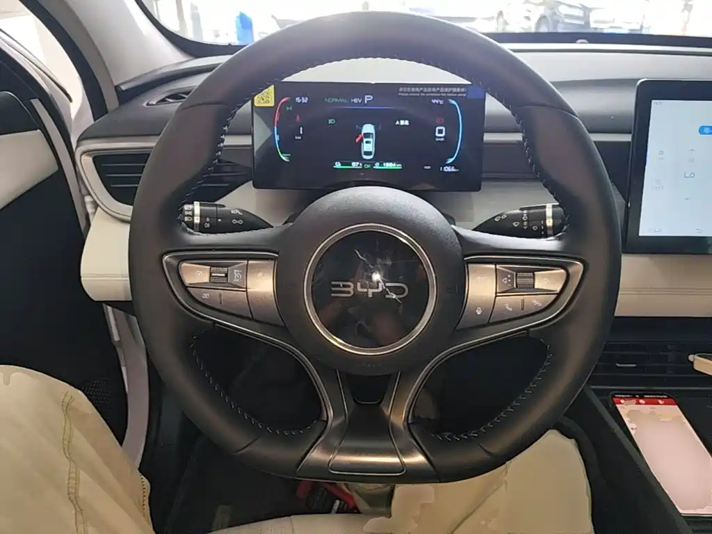 BYD Seal 05 DM-i — миниатюра 11