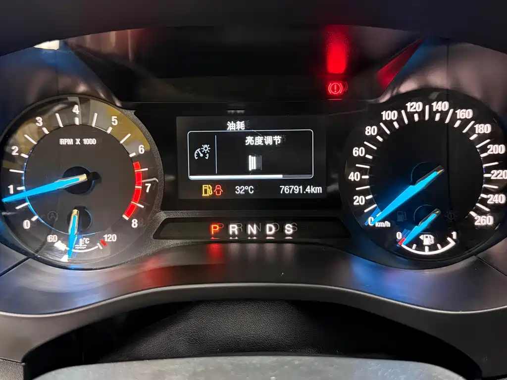 Ford Mondeo — миниатюра 17