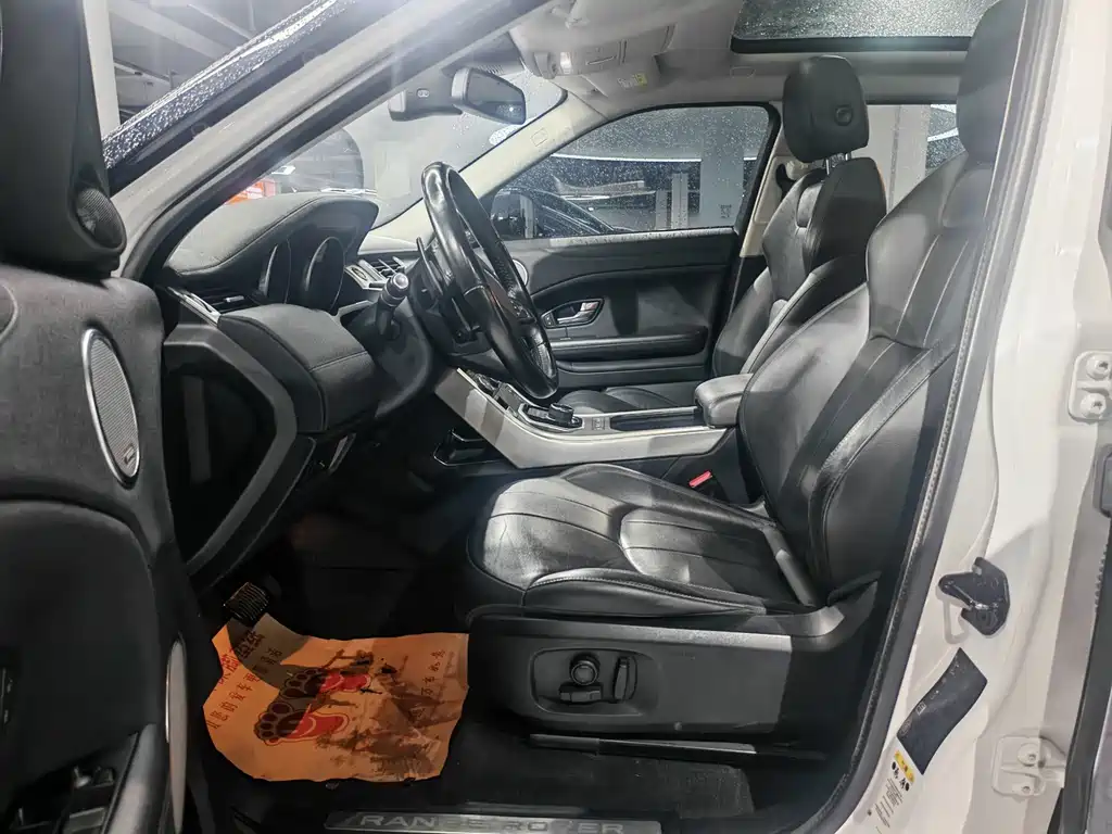 Land Rover Evoque — миниатюра 7