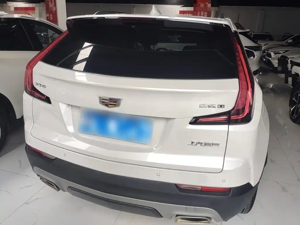 Cadillac XT4 — миниатюра 6