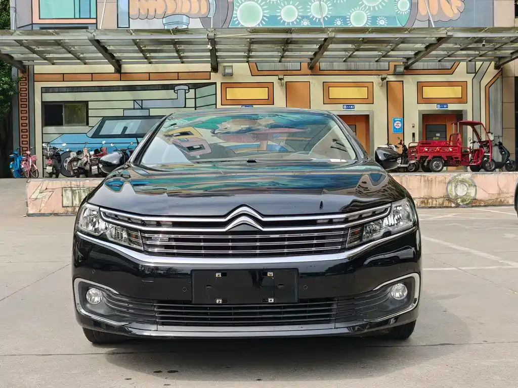 Citroen C6 — миниатюра 2