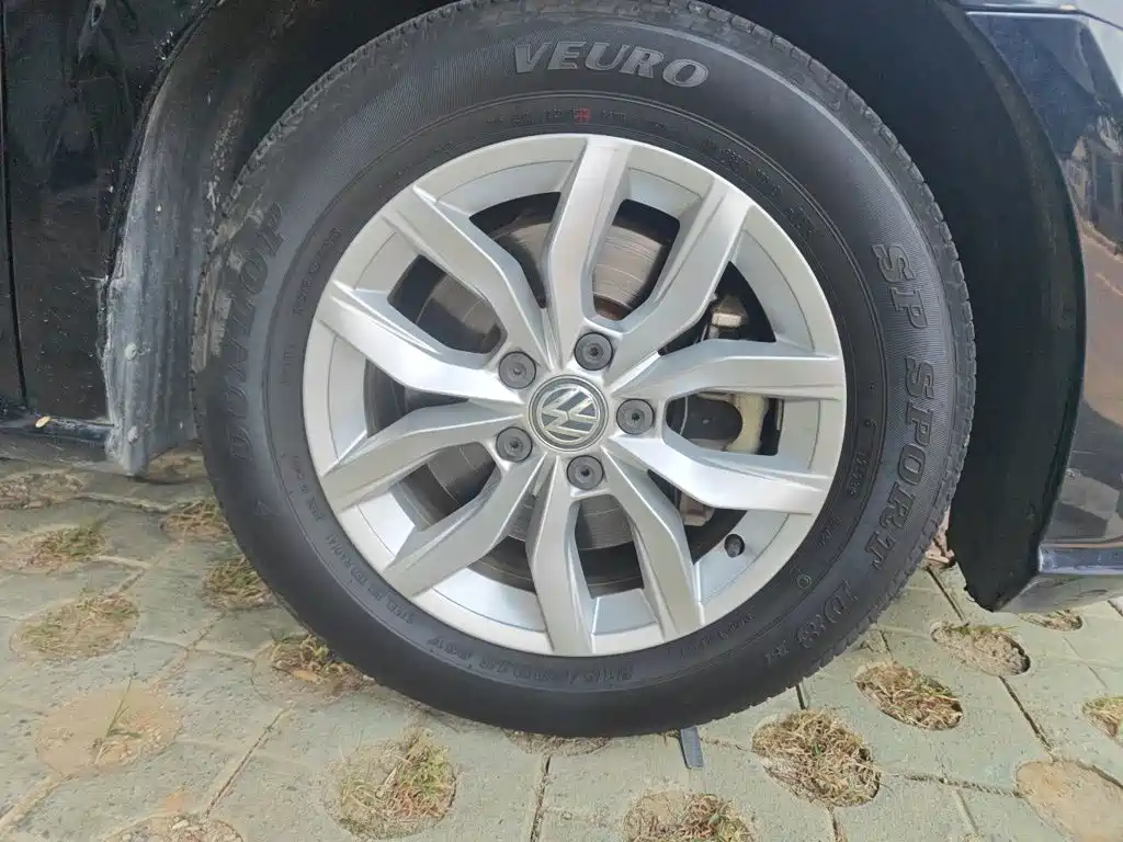 Volkswagen Passat — миниатюра 8
