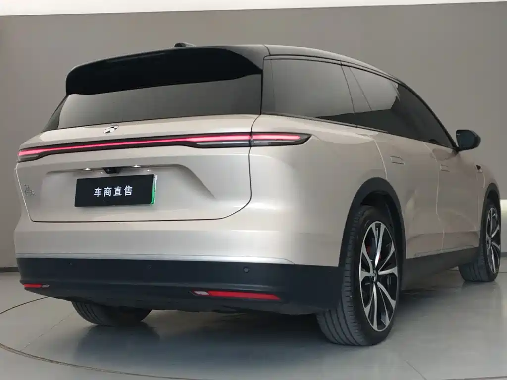 NIO ES8 — миниатюра 4