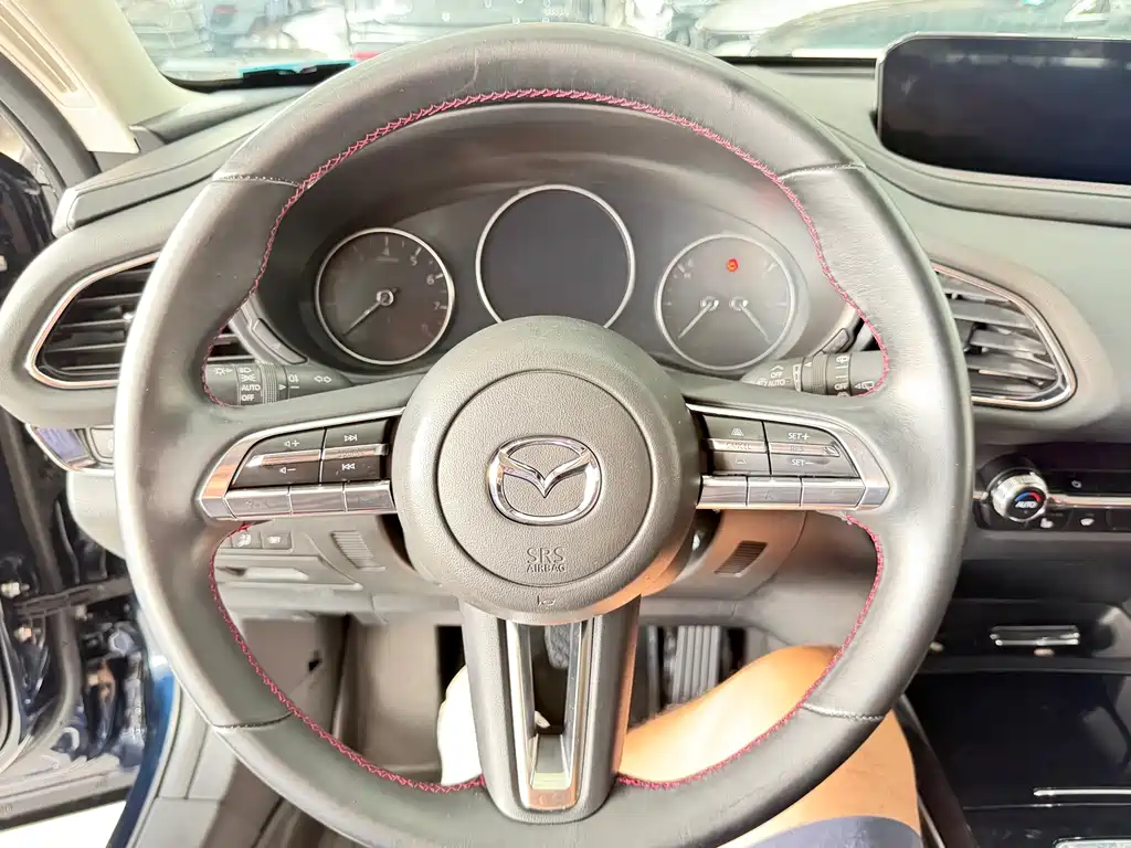 Mazda CX-30 — миниатюра 8