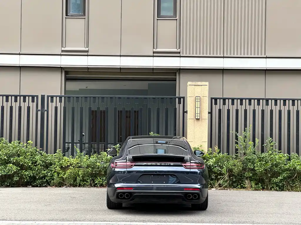 Porsche Panamera 2017 Panamera 3.0T