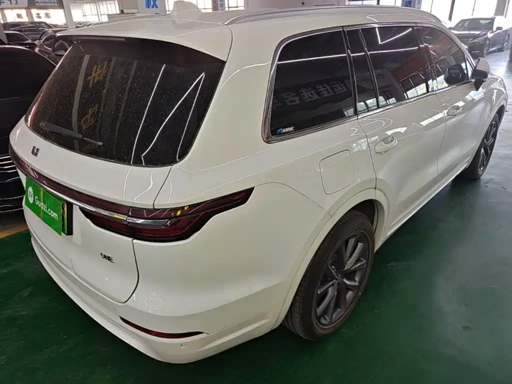 Li Auto ONE 2020 6 мест