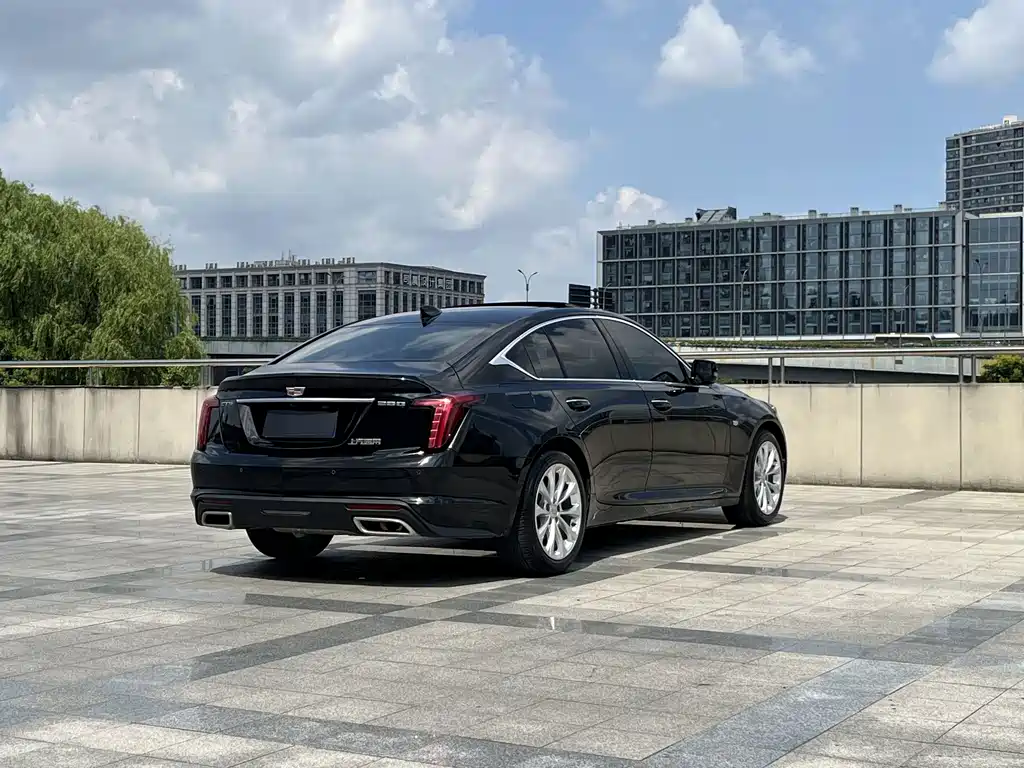 Cadillac CT5 — миниатюра 17