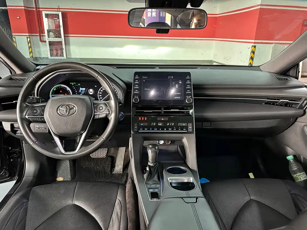 Toyota Avalon — миниатюра 11