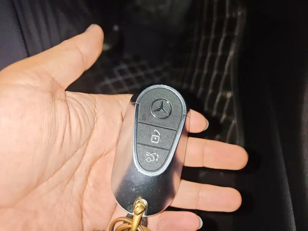 Mercedes-Benz C-Class — миниатюра 9