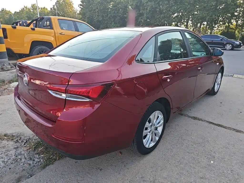 Buick Excelle — миниатюра 7