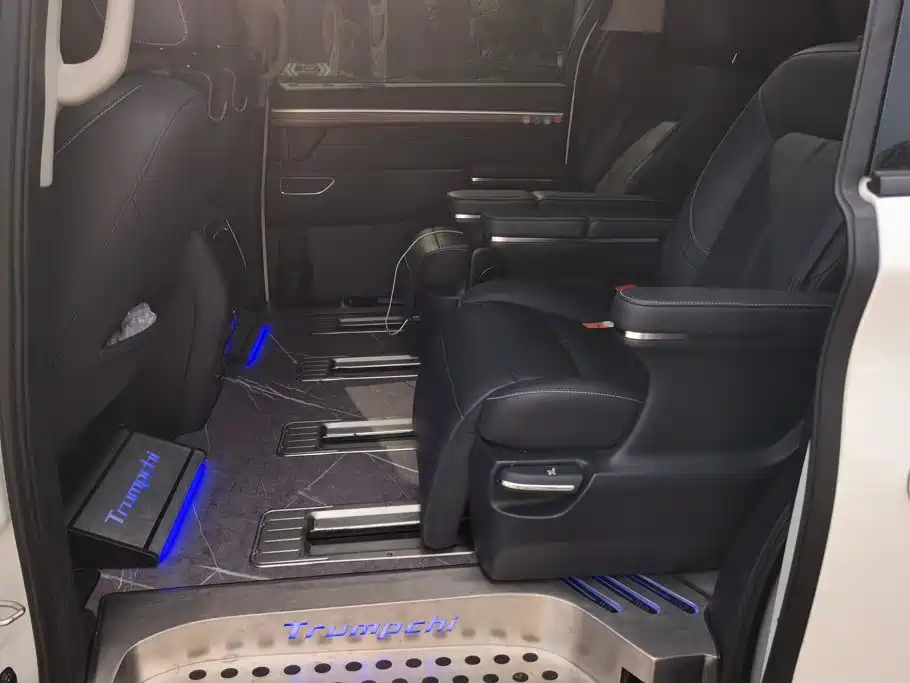 GAC Motor Trumpchi M8 — миниатюра 11
