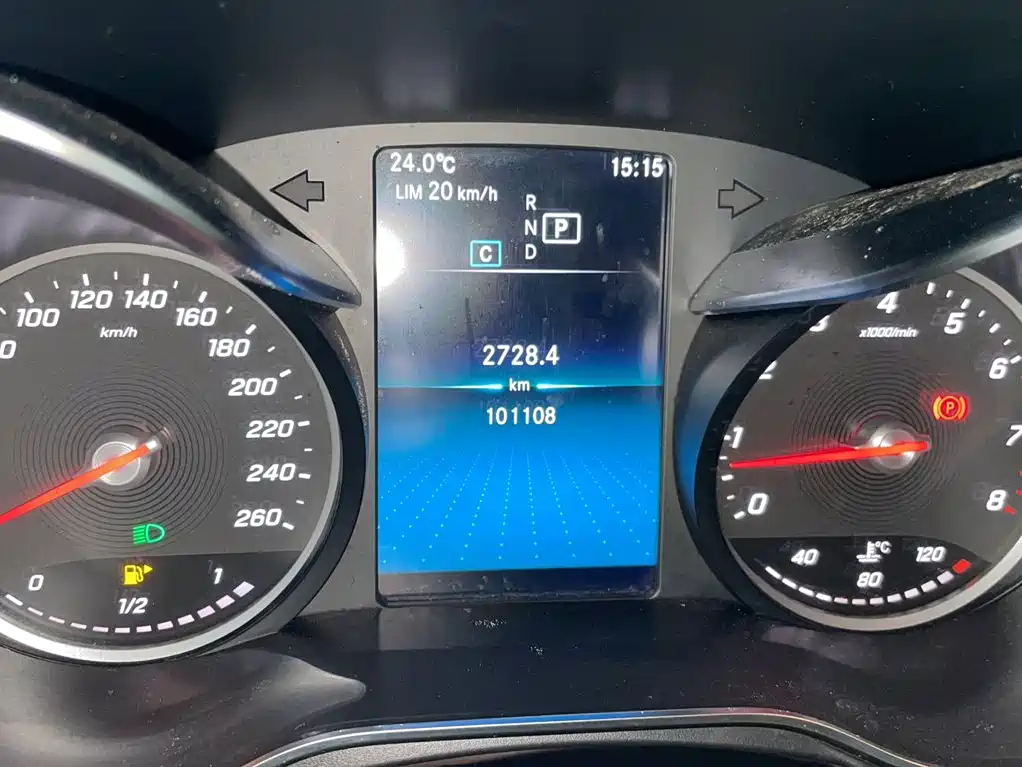 Mercedes-Benz GLC — миниатюра 11
