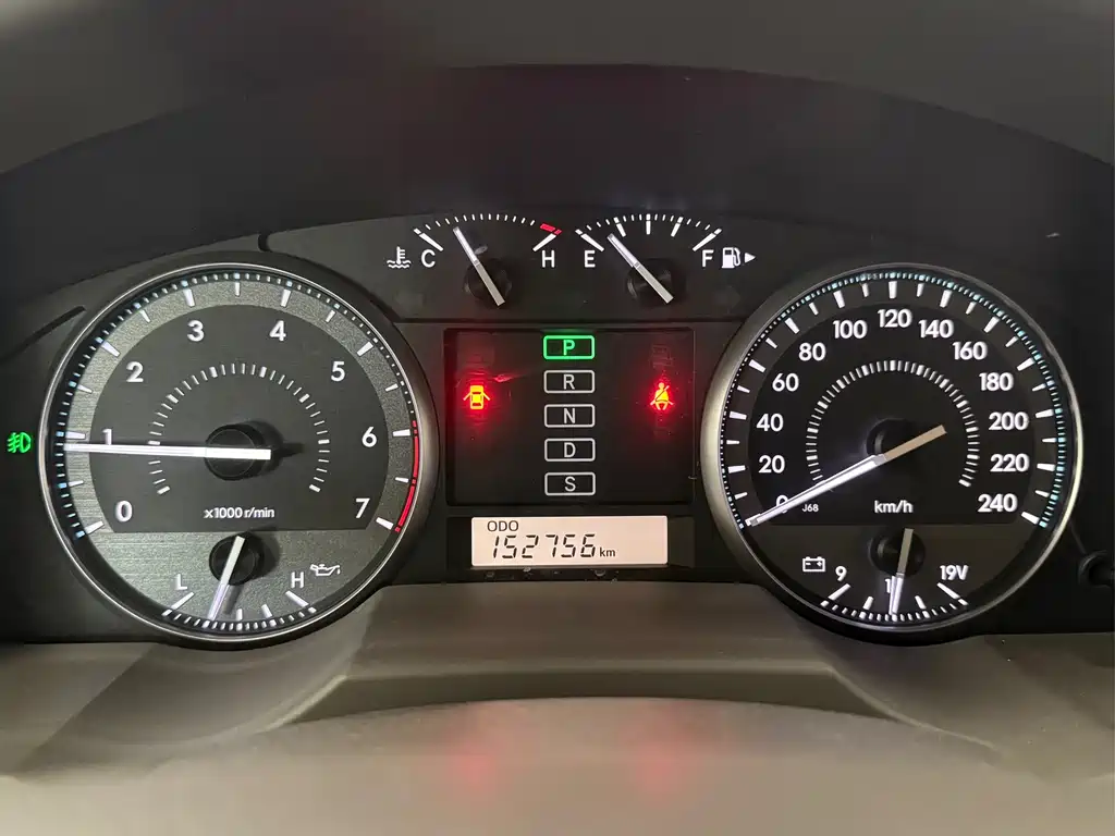Toyota Land Cruiser 2012 4.0L AT VX