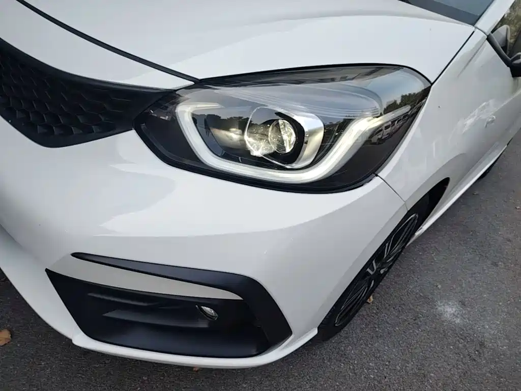 Honda Fit — миниатюра 24