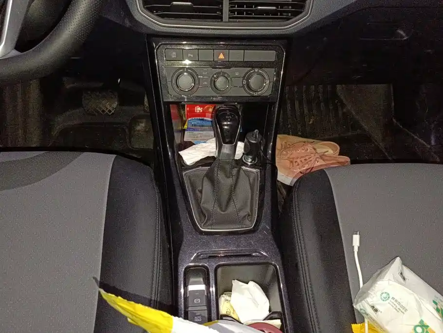 Volkswagen Tharu — миниатюра 16