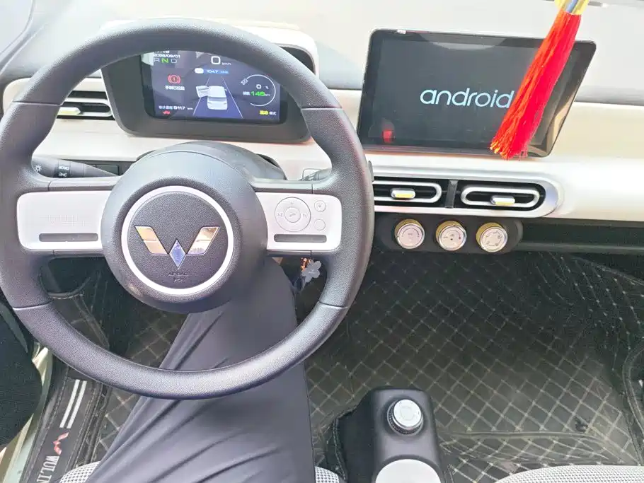 Wuling MINIEV — миниатюра 12