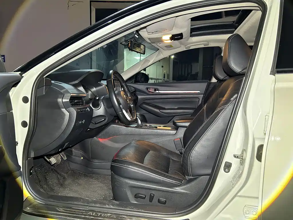 Nissan Teana — миниатюра 2