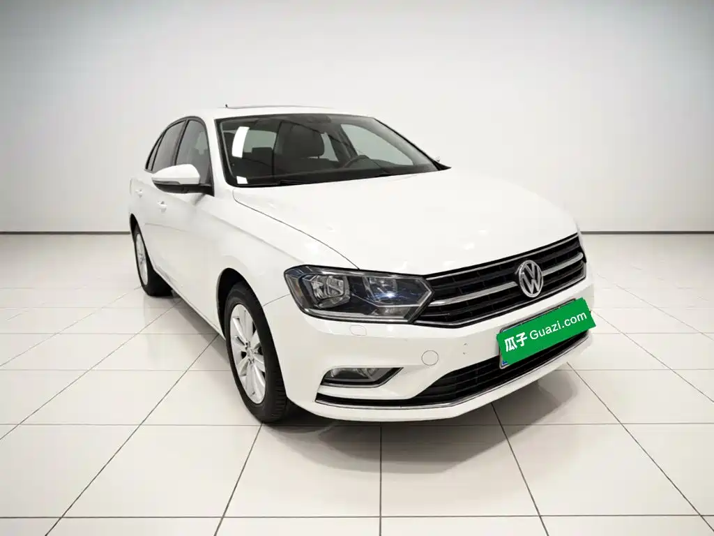 Volkswagen Bora — миниатюра 3