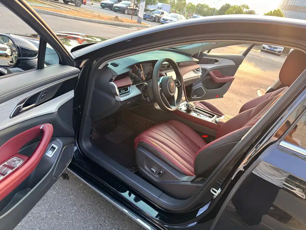 Hongqi Hongqi H5 — миниатюра 8