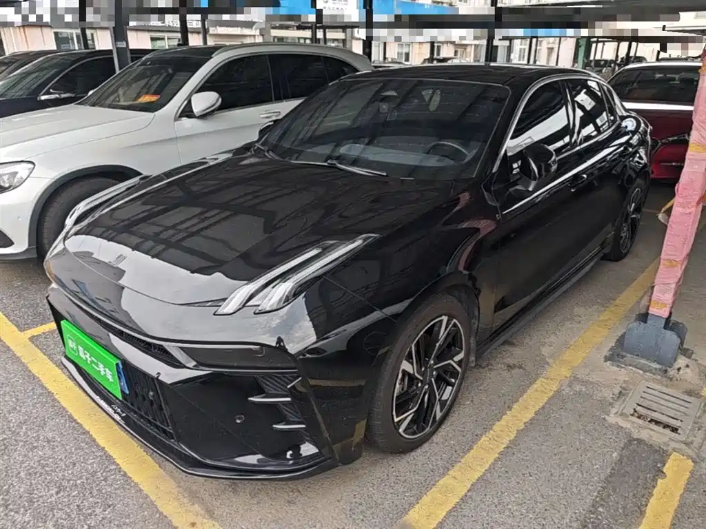 Lynk & Co 03 2022