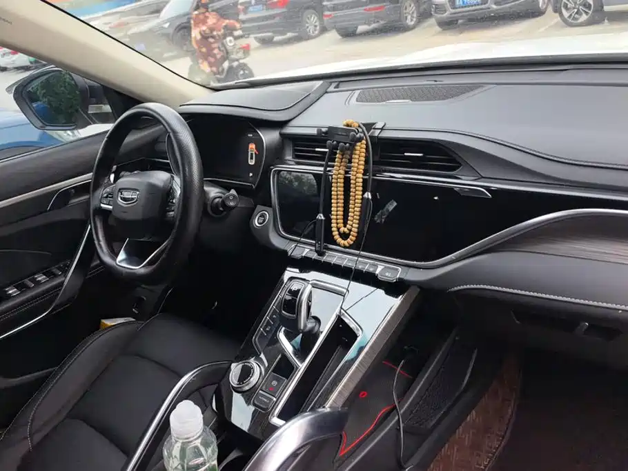 Geely Boyue — миниатюра 12