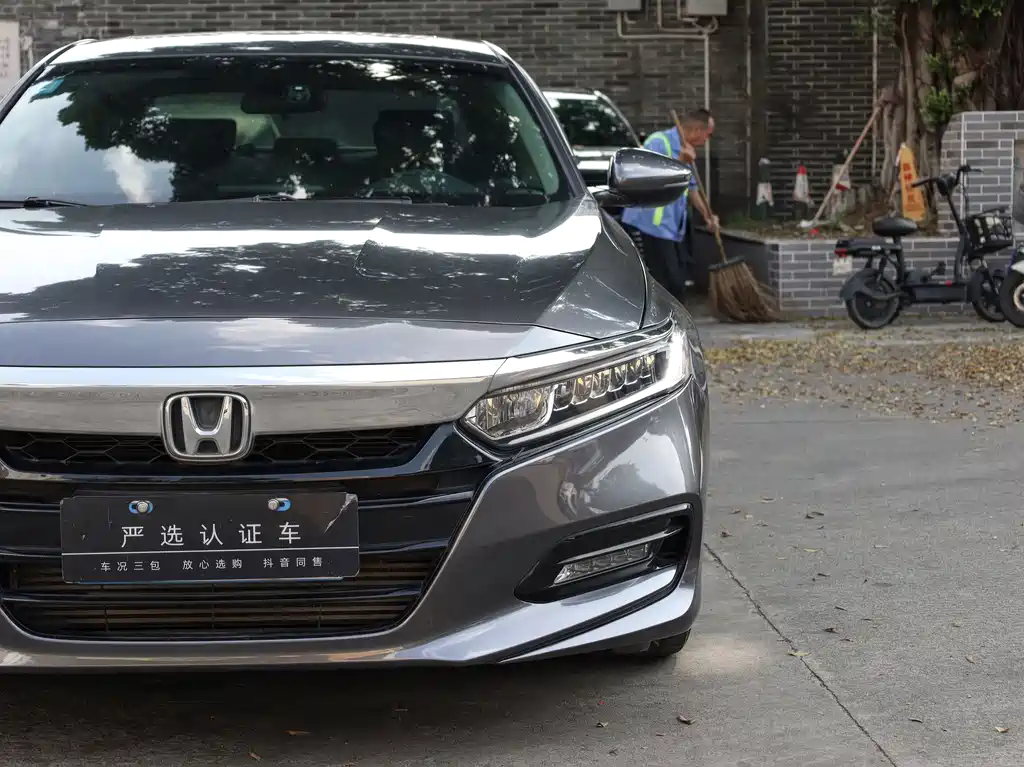 Honda Accord — миниатюра 23