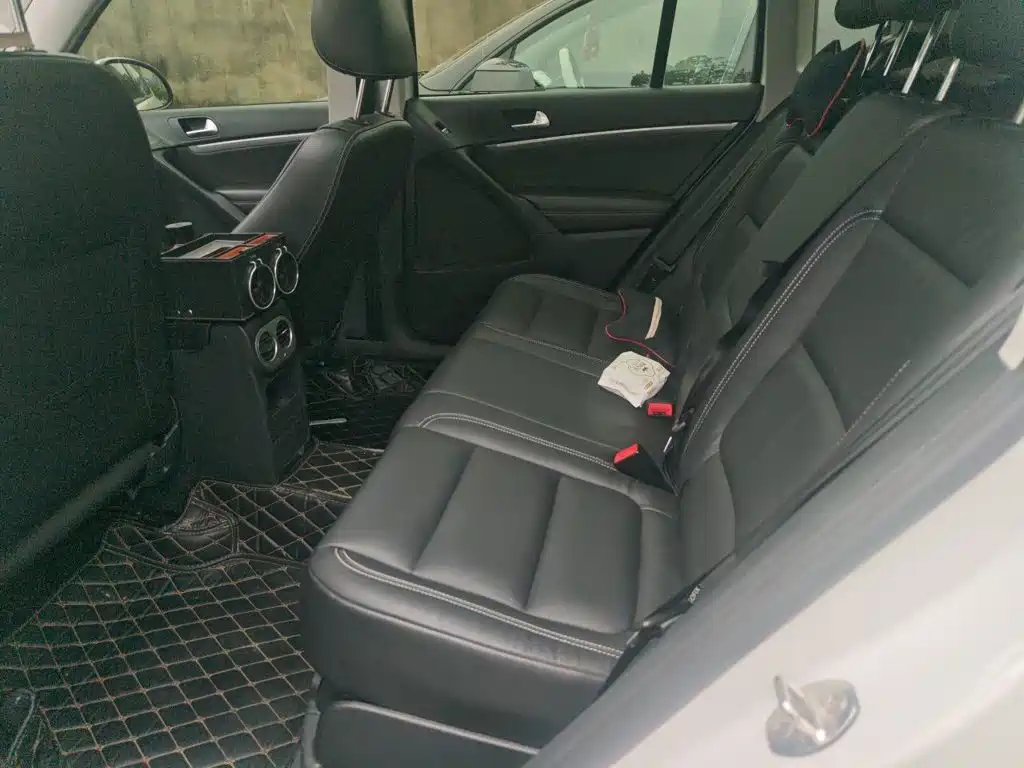 Volkswagen Tiguan — миниатюра 13
