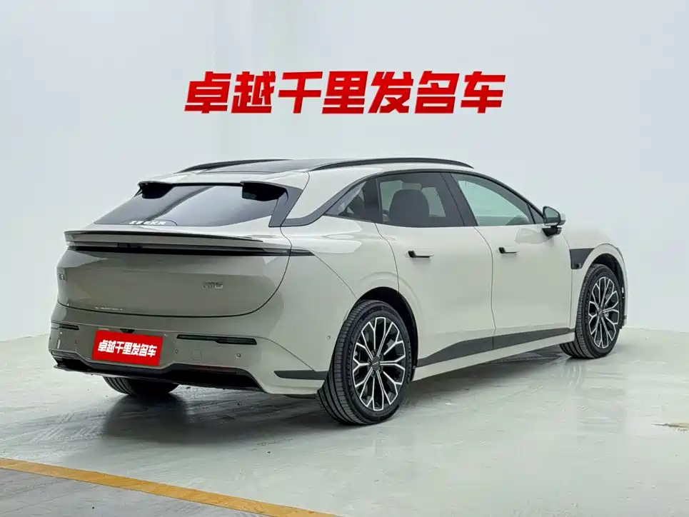 Zeekr Крайний Криптон 007 GT — миниатюра 2