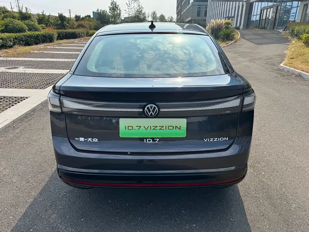 Volkswagen ID.7 VIZZION — миниатюра 4