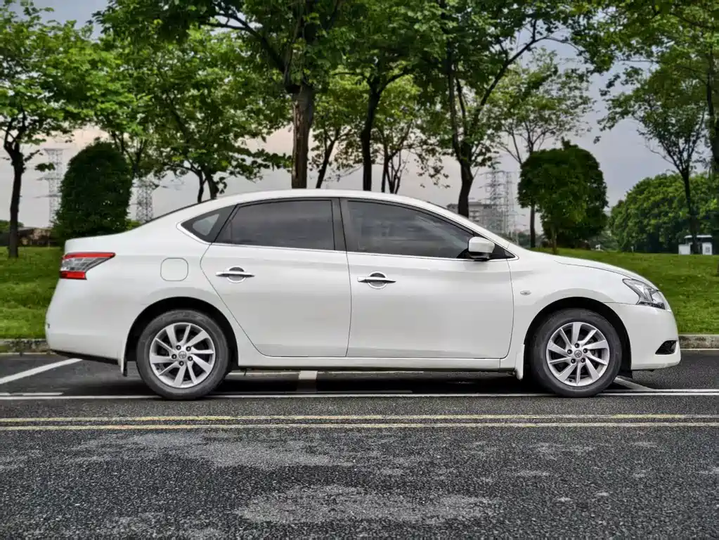 Nissan Sylphy — миниатюра 4