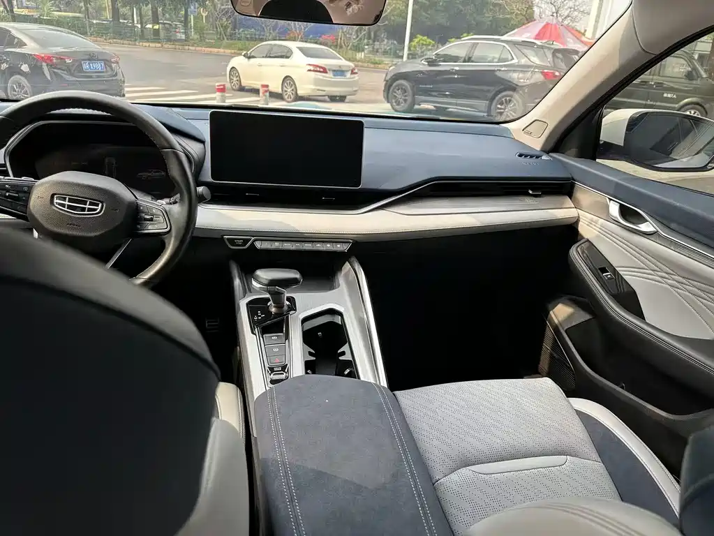 Geely Preface 2021 2.0TD Luxury