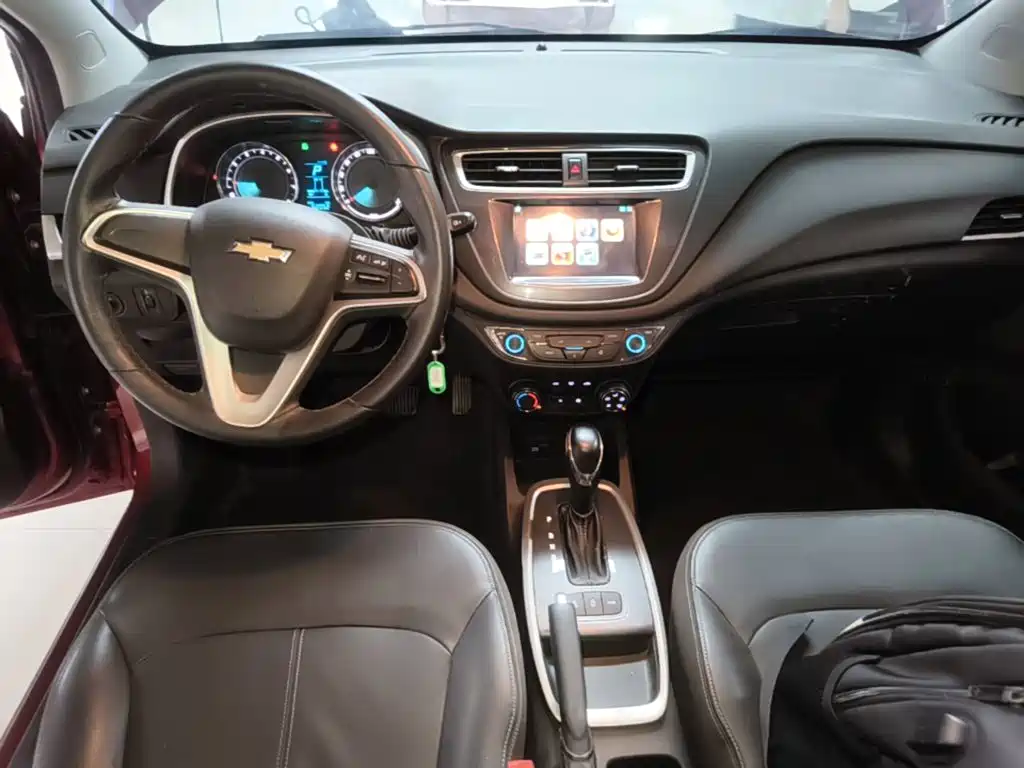 Chevrolet Lova RV — миниатюра 10