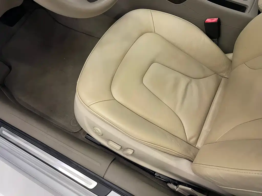 Audi A4L — миниатюра 28