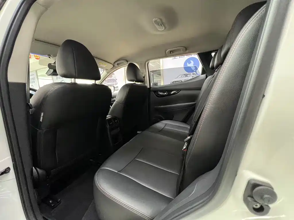 Nissan Qashqai 2023 2.0L CVT XV Comfort