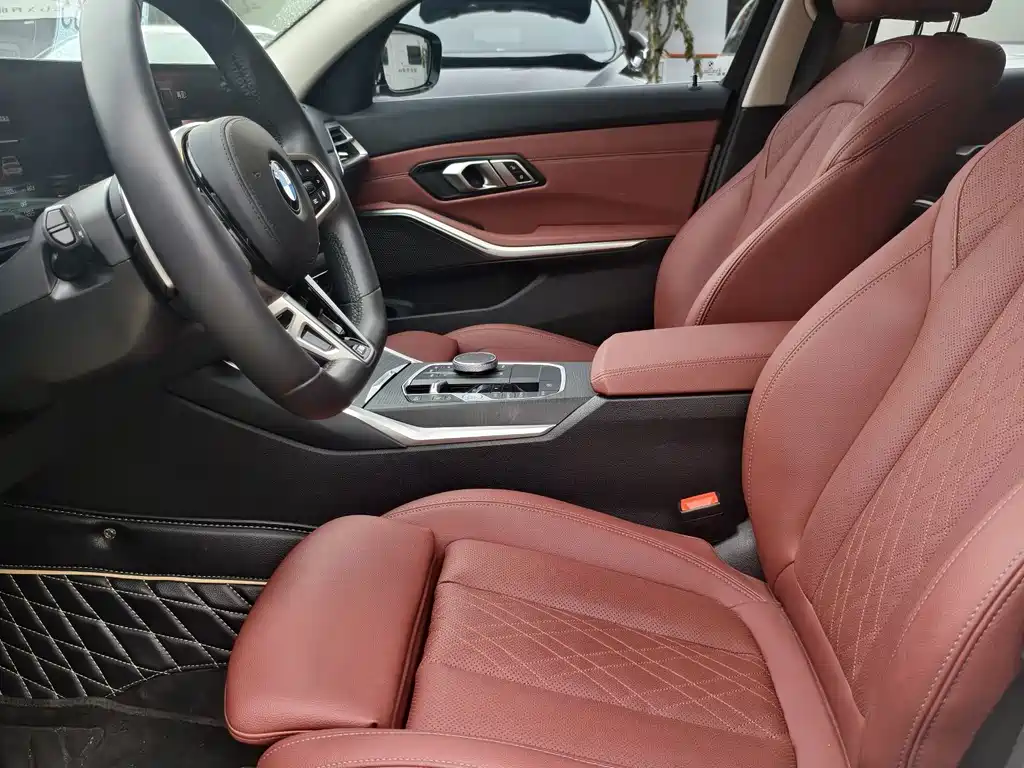 BMW 3 Series — миниатюра 7