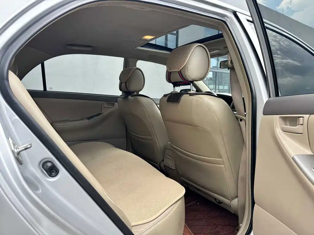 Toyota Corolla — миниатюра 9