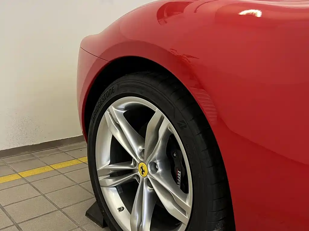 Ferrari 296 — миниатюра 6