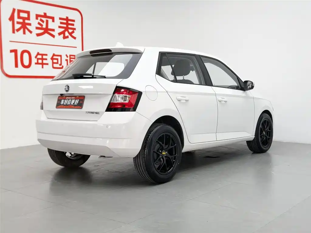 Skoda Fabia 2017 1.4L AT