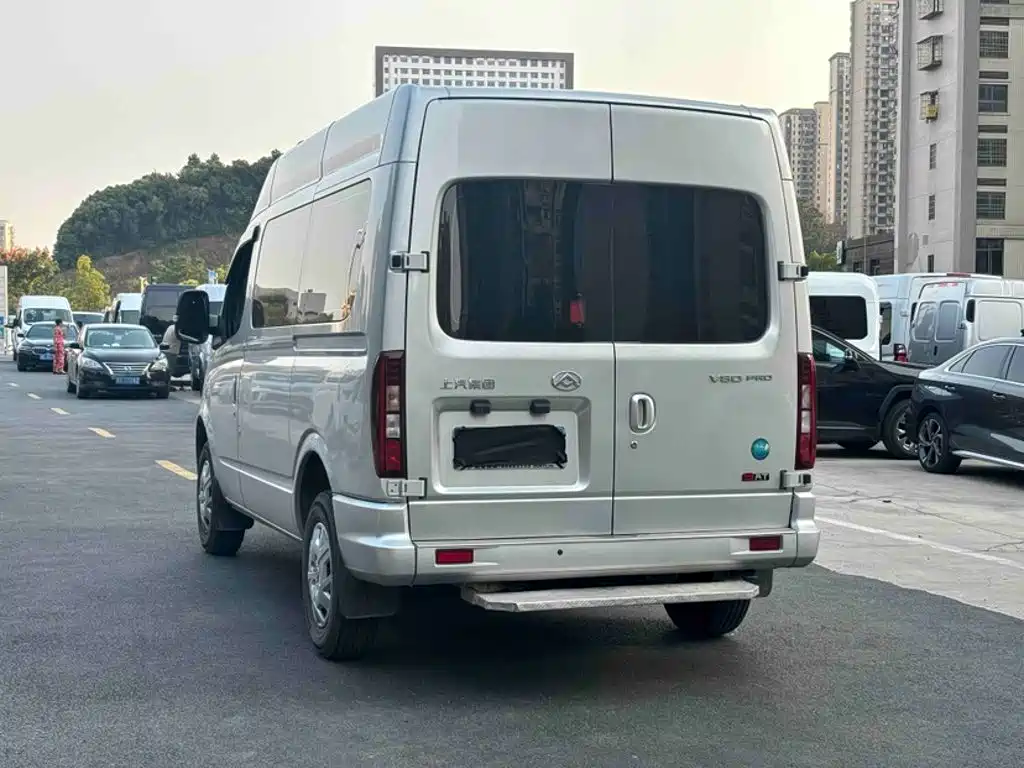 MAXUS V80 — миниатюра 11